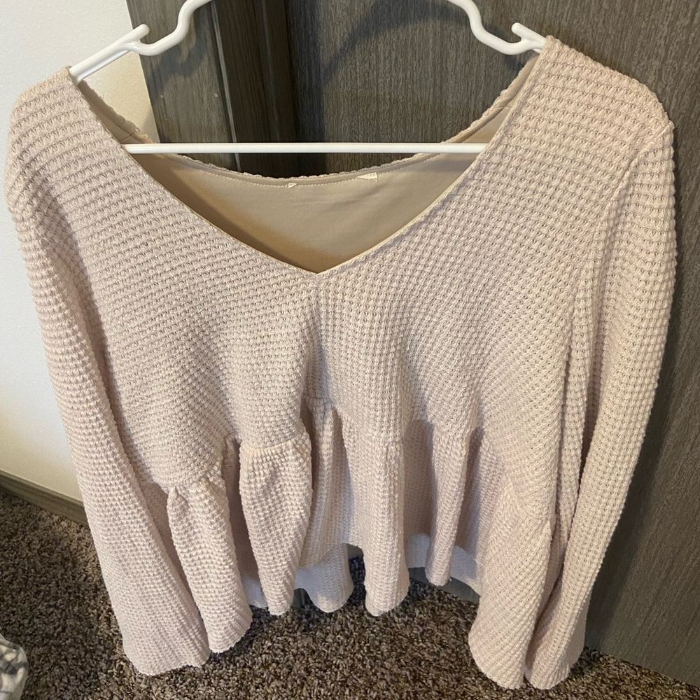 Cute white top